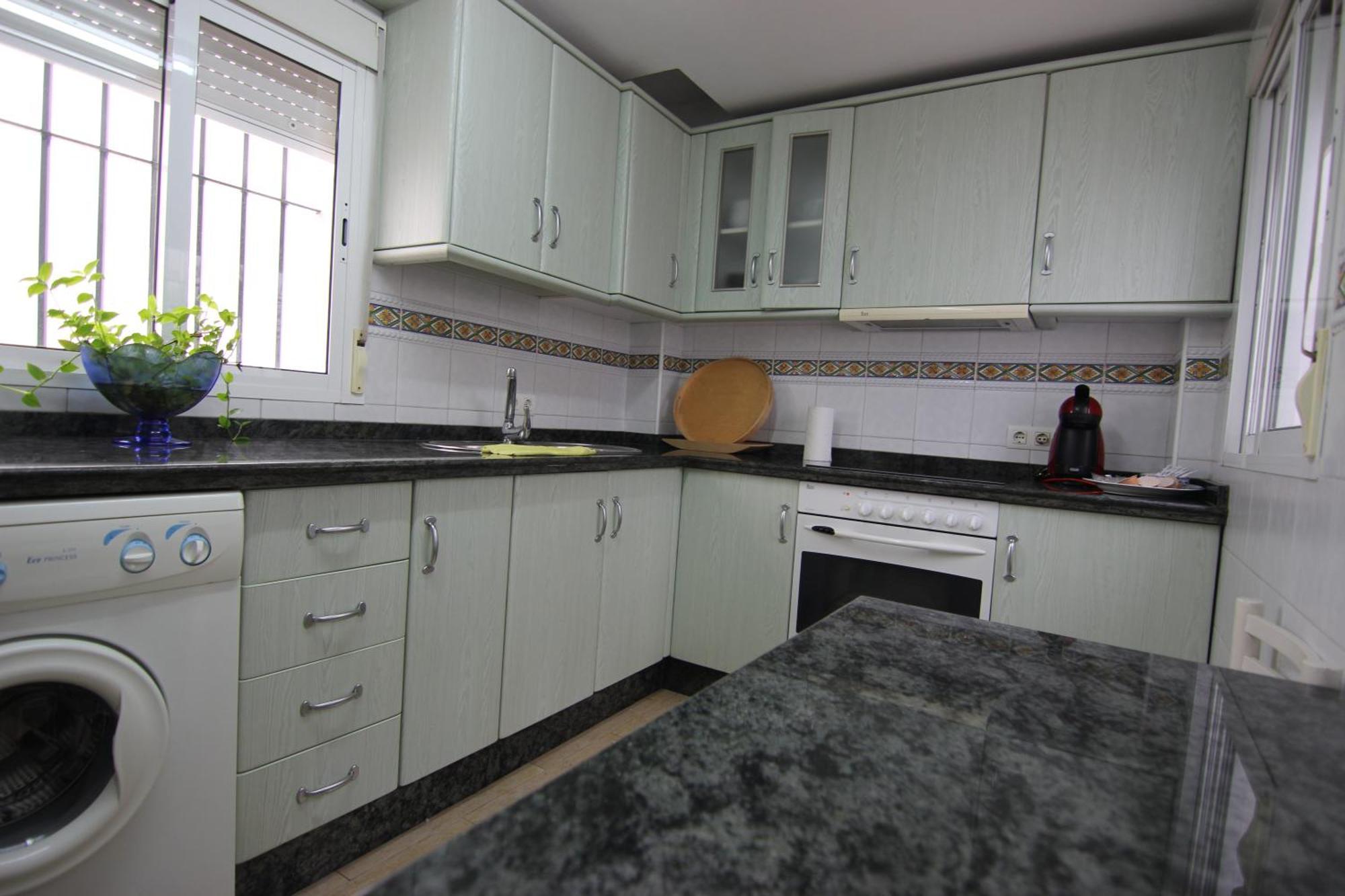 Rentalsevilla Espacioso Apartamento En La Alameda De Hercules Con Parking Exterior foto